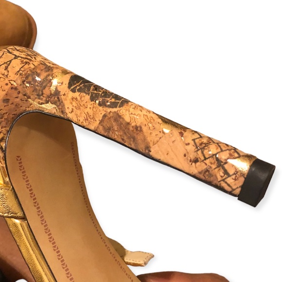 Karl Lagerfeld Paris High Heel Pumps Gold - Picture 7 of 7